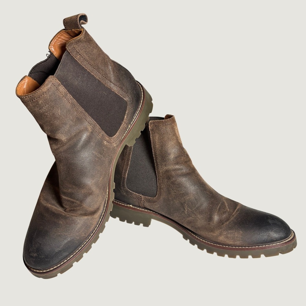 Banana Republic Mens Chelsea Boots 11M Brown Leather Distressed Lug Sole